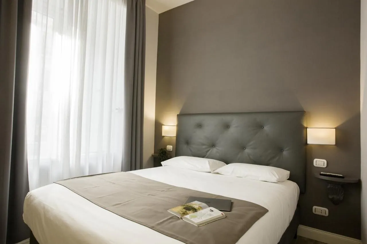 רומא Colosseo Prestige Rooms איטליה